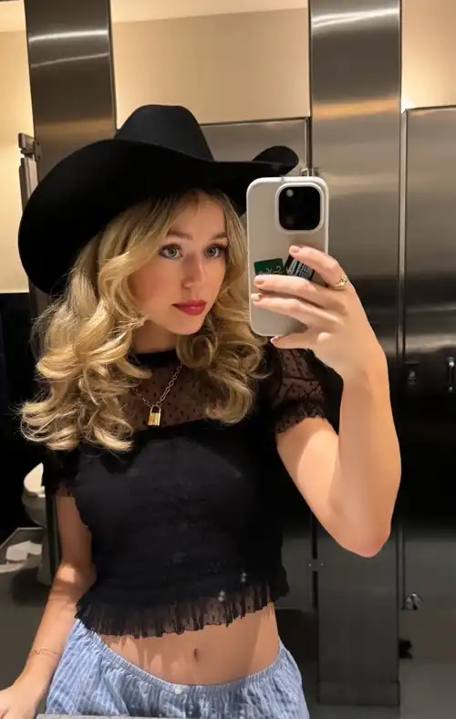 Brec Bassinger