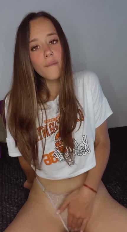 Do you like watching me play with myself? 🤭