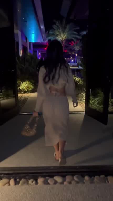 The way her butt moves 