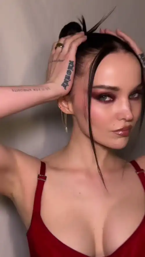 Dove cameron