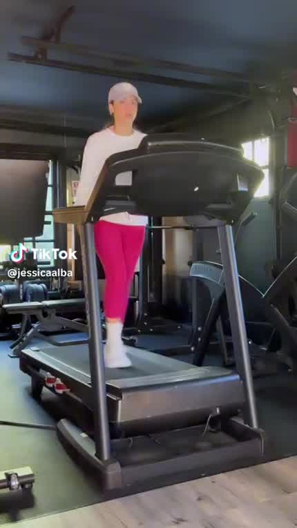 Jessica Alba Workout (Feet at End)