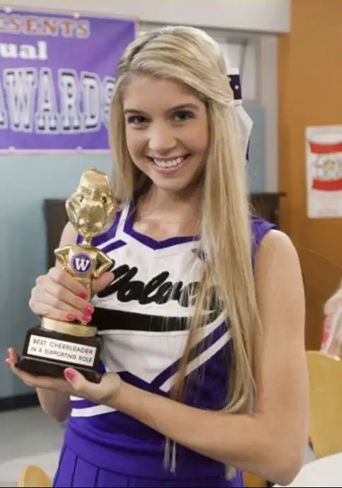 Allie had so much potential and was so beautiful. Sadly, no one has filled her place in beauty yet