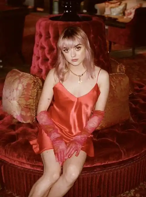 pretty in red