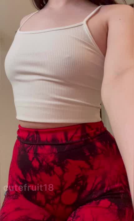 as much as i love these shorts, i still like them more when they're pulled down around my thighs ♥️