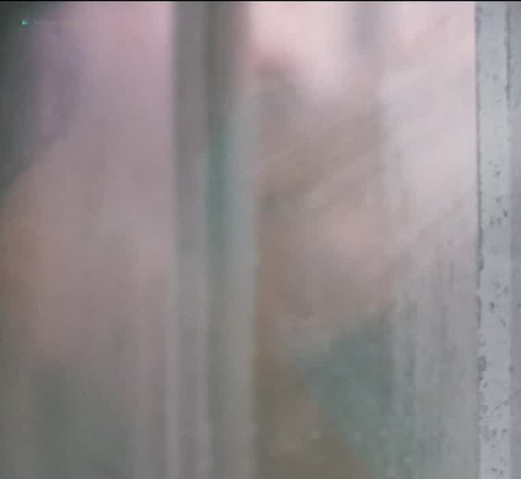 Julianne Moore (48) - Chloe (2009)