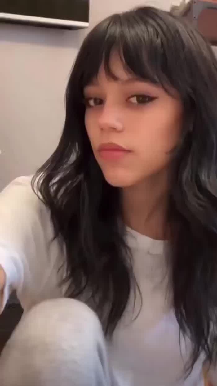 Jenna ortega 