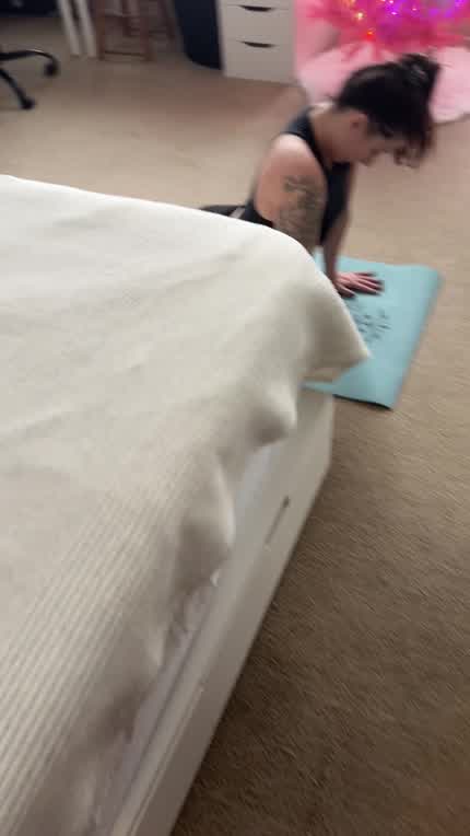 Freeuse throat for roommates big cock