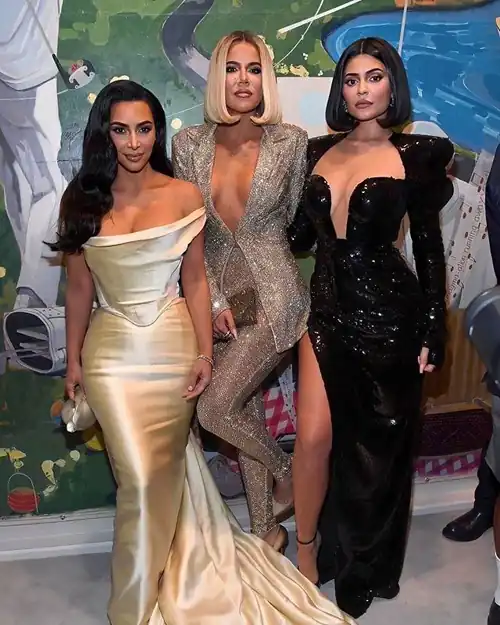Kim, Khloe & Kylie