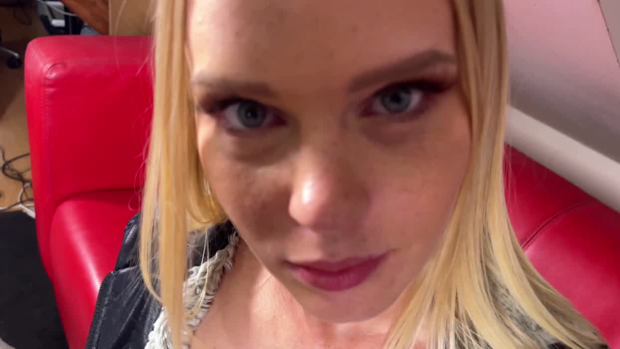 This is why you should change your secretary with a new blonde one who is eager to work faster