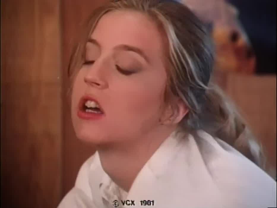 Vintage acting: Lysa Thatcher - On White Satin (1980)