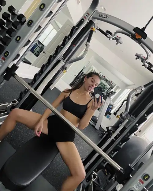 Home workout via IG post (2020)
