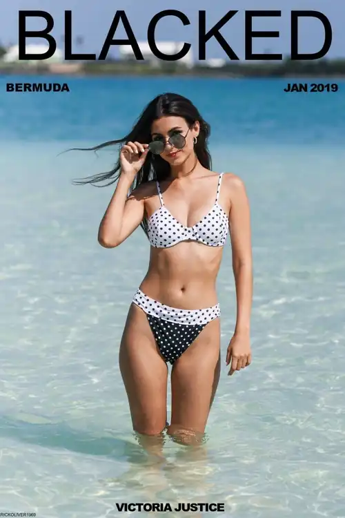 Victoria Justice 
