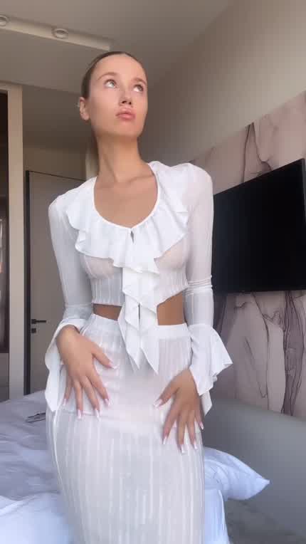 See through from Instagram story