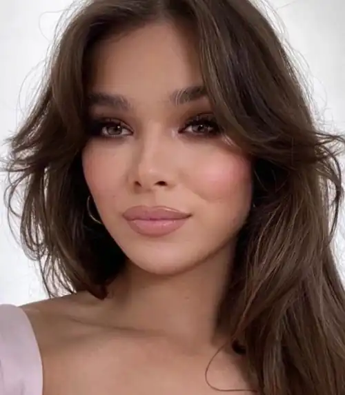 Hailee Steinfeld