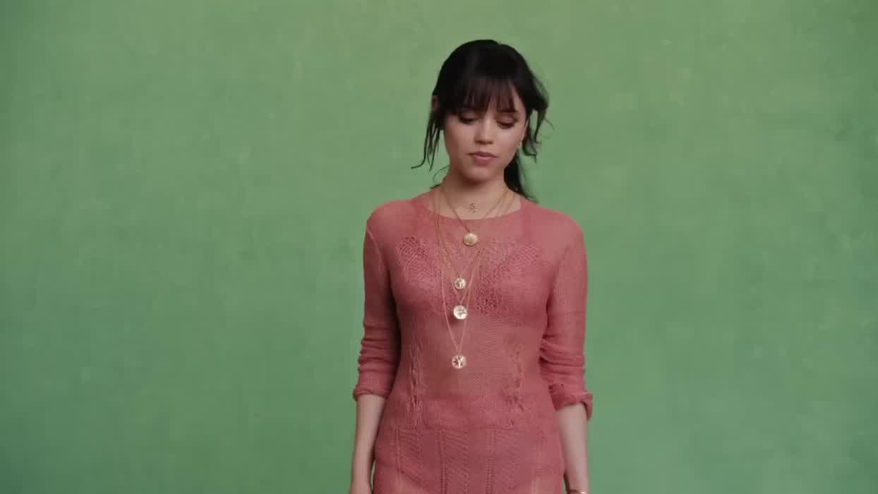 JENNA ORTEGA I AM NOT ONE OF YOUR STRONGEST SOLDIERS 😭🖤