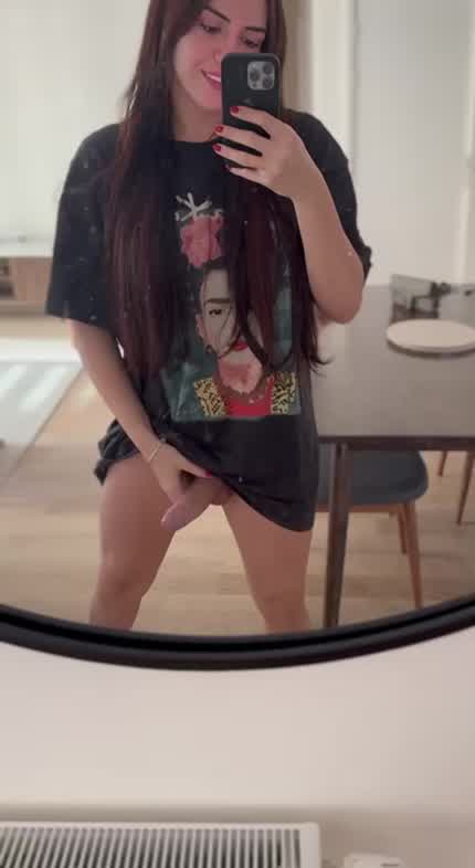 What do you a call a girl who likes to fuck and cums on the first date? ;)