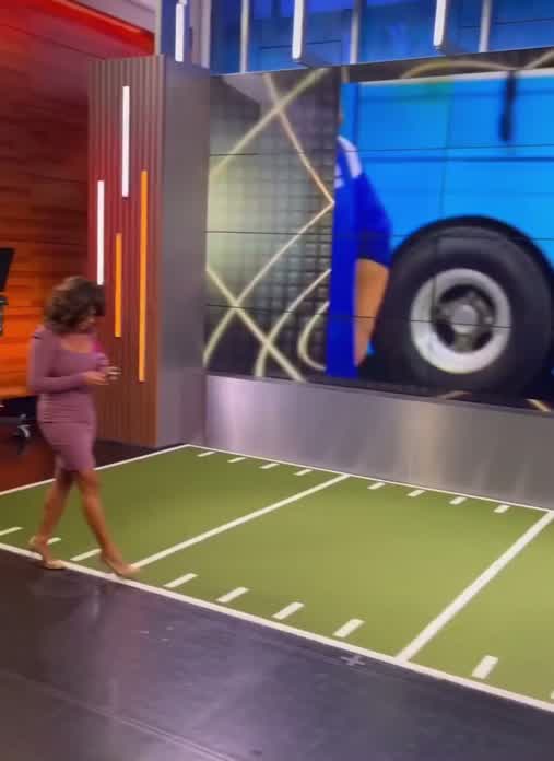 Joy’s outfit for today’s show