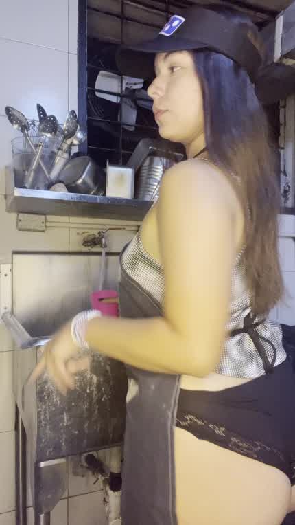 rather fuck me or eat pizza ?