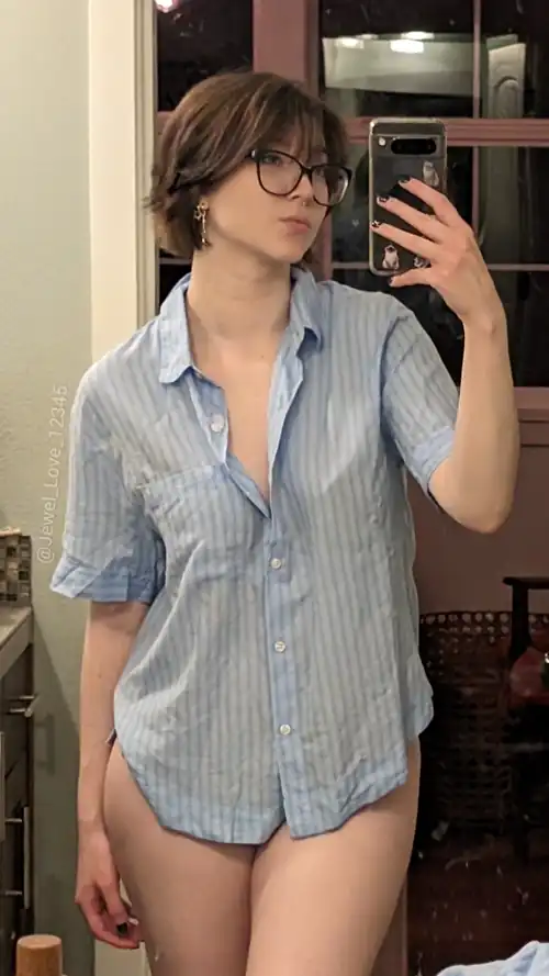 Pants are overrated 😜