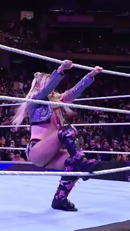 Love The Entrance 