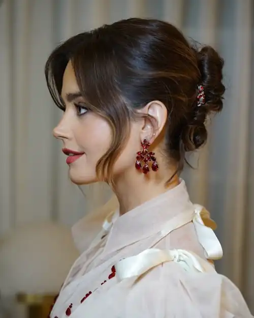 Jenna Coleman has an amazing side profile