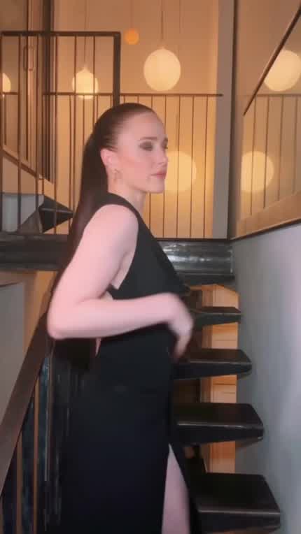 Rachel's makeup and dress for Versace Icons Dinner (September 28, 2023) 