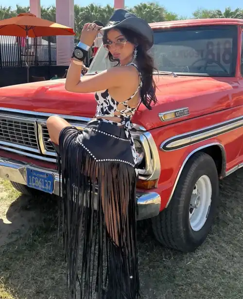 I would fuck her so hard like that
