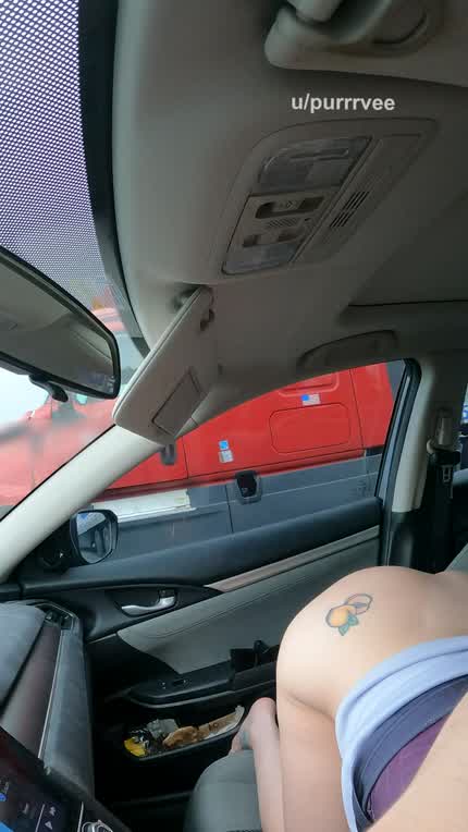 I love having an audience 👀