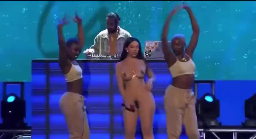 Doja Cat's first award show performance (AVN Awards 2020)