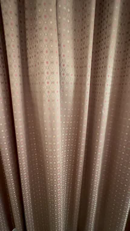 Wd you fuck me against this window?