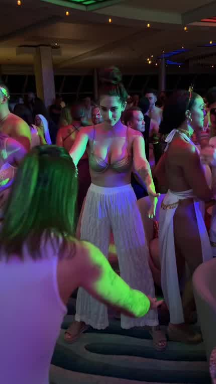 Nothing like a bare pussy handstand in the middle of a raging party