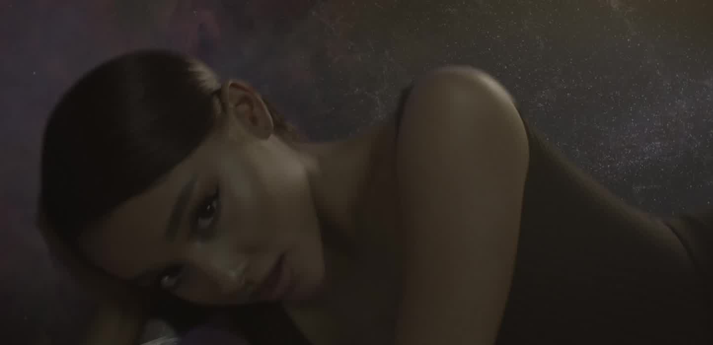 'God Is A Woman' - Alternate Intro - 2018