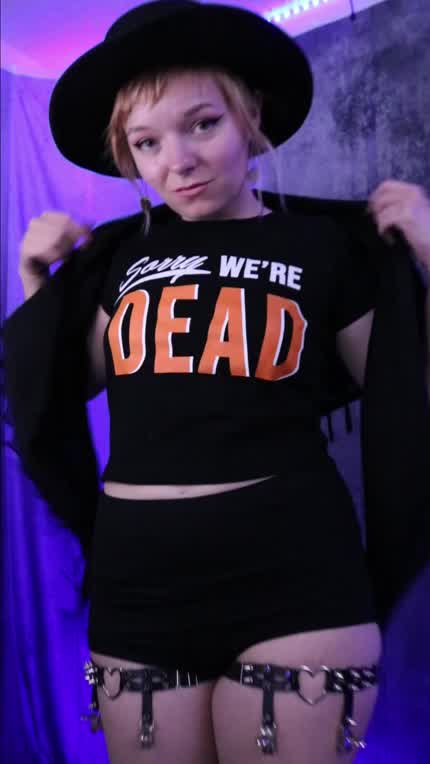 No bra no problem