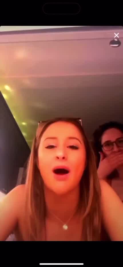 Idk if it's repost but it's hot. 