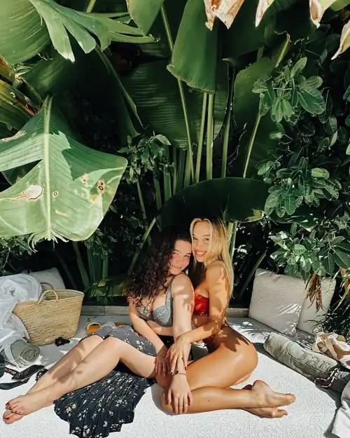 on vacation with Madison | IG November 2023