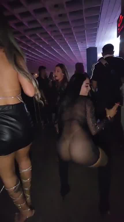 Dancing Ass