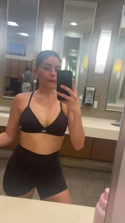 I love being risky at the gym ;)