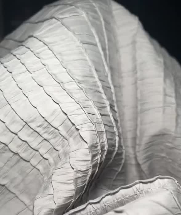 How every man deserves to be woken up 