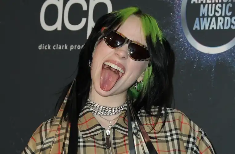 You kinda see the uvula