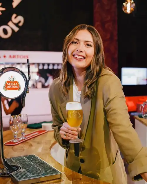 Maria Sharapova at 2024 Stella Artois Draught Master Championship!