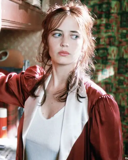 Still Image from The Dreamers (2003)