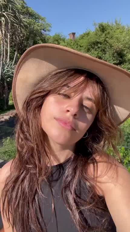 Hottie Camila Cabello