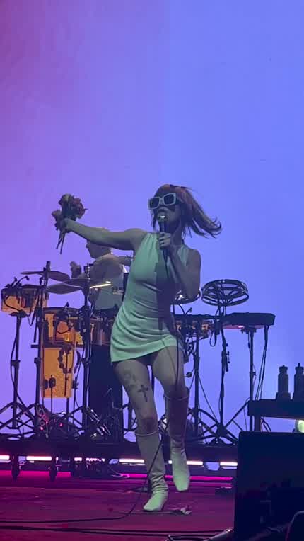 Performing "Rose-Coloured Boy" in Birmingham (2023)