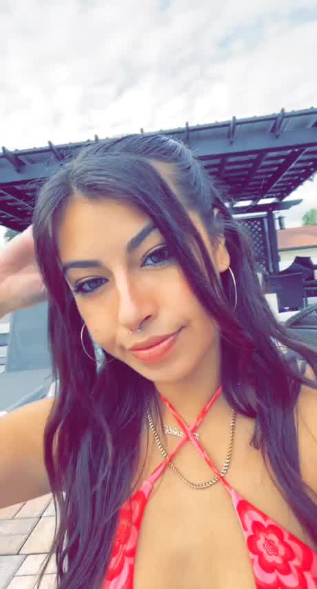 Colombian x Cuban & Asian 