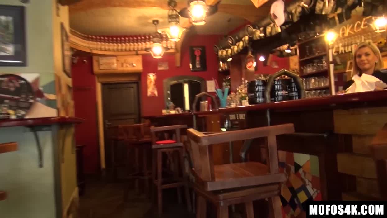 Bartender With Cute Smile. I Should Offer Her Money