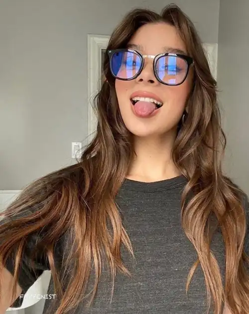 Hailee Steinfeld