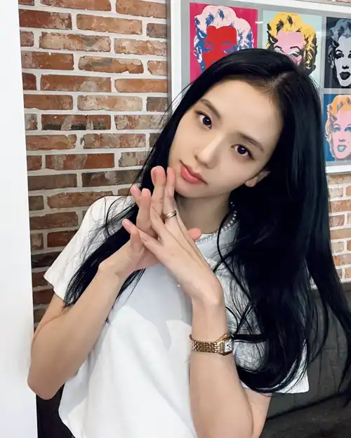 220802 Jisoo