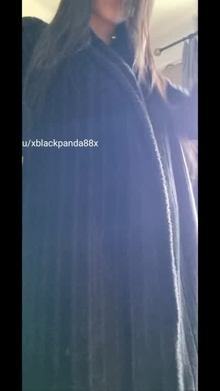 80s Filipina mom, onOff, front and back...