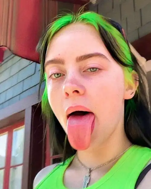 👅