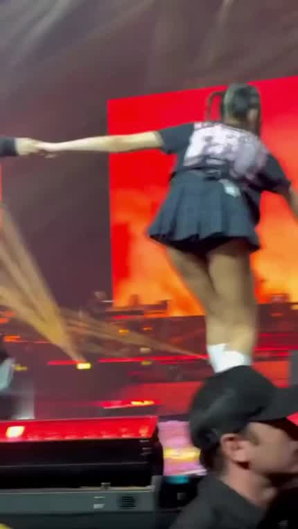 Jennie 🥵